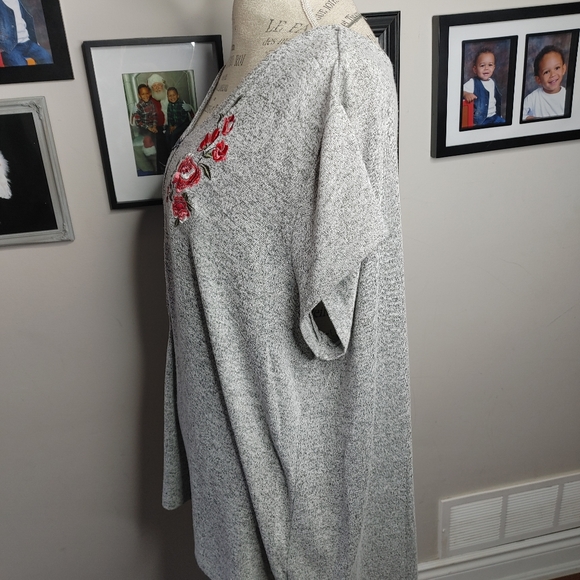 Nursing Top - Picture 5 of 5